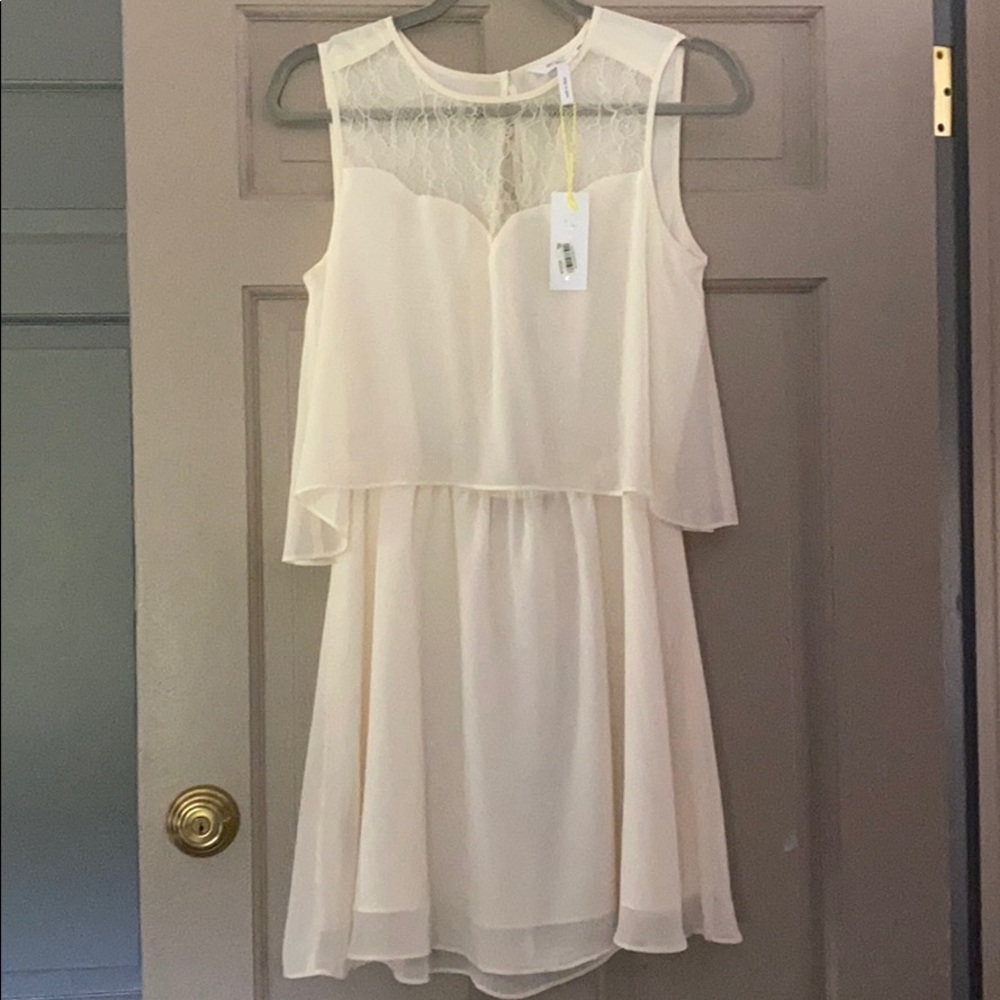 BCBGeneration - Brand new ivory dress